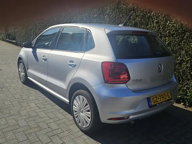Volkswagen Polo 1.4 TDI Comfortline/nieuwe apk 2015 Diesel 5