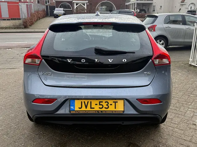 Volvo V40 1.5 T2 122 pk Geartronic Momentum 2019 Benzine 5