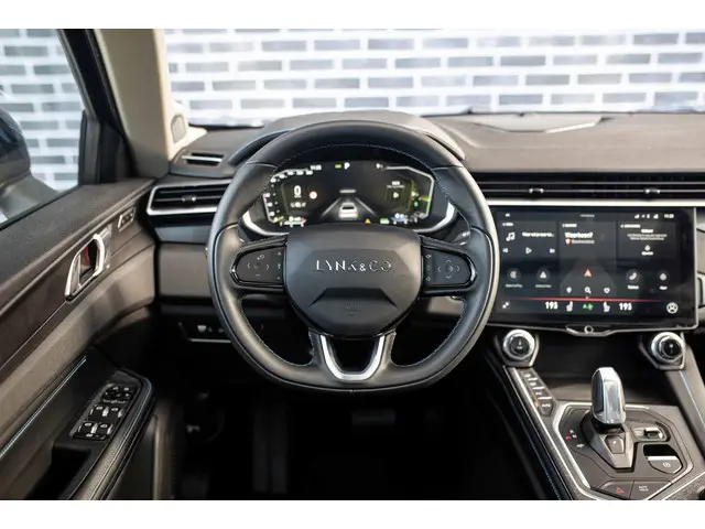 Lynk & Co 01 1.5 Business Edition 2025 Hybride Benzine 15