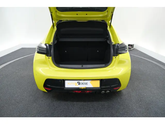 Peugeot 208 Hybrid 136 e-DCS6 GT 2024 Hybride Benzine 61