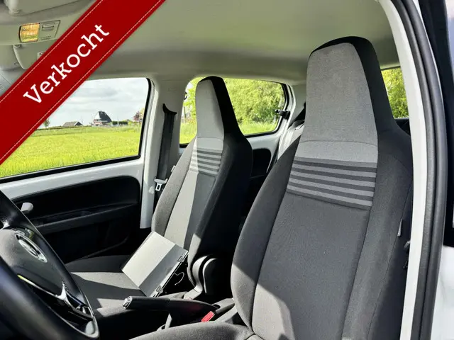 Volkswagen up! 1.0 BMT move up! |Airco|Bluetooth 2020 Benzine 7