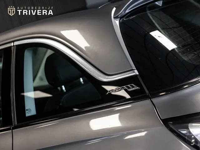 Opel ADAM 1.0 Turbo Slam 2015 Benzine 9