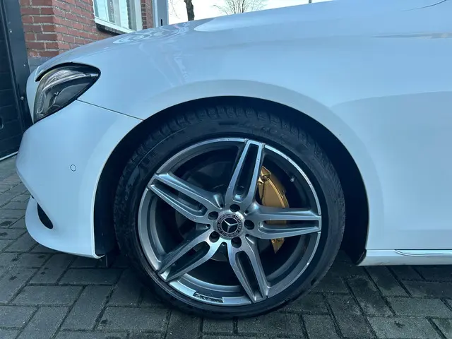 Mercedes-Benz E-Klasse 350 d AMG 2017 Diesel 8
