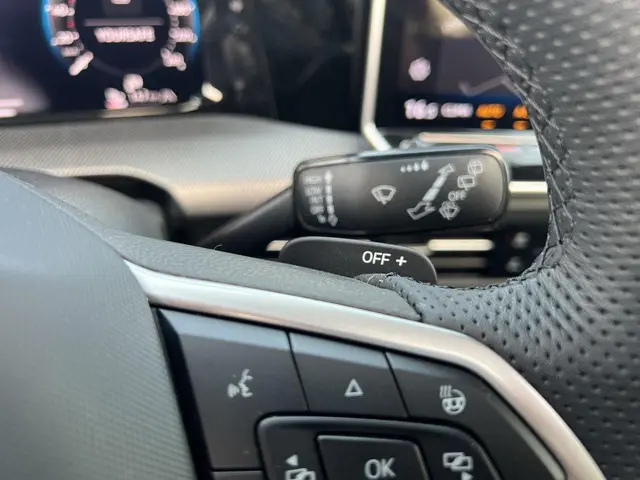 Volkswagen Golf 1.5 eHybrid GTE 2025 Hybride Benzine 29