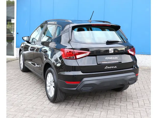 SEAT Arona 1.0 TSI Style Business Intense 2021 Benzine 19