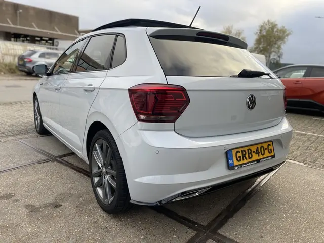 Volkswagen Polo 1.0 TSI R-Line DSG /Pano/ LED 2018 Benzine 3