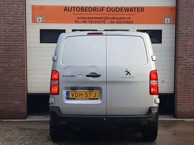 Peugeot Expert 226C 1.6 BlueHDI 95 Premium 2019 Diesel 6