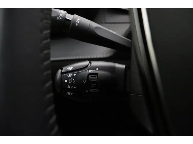 Peugeot e-208 EV Active Pack 50 kWh 2022 Elektrisch 26