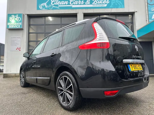 Renault Grand Scénic 1.2 TCe Bose 2013 Benzine 2