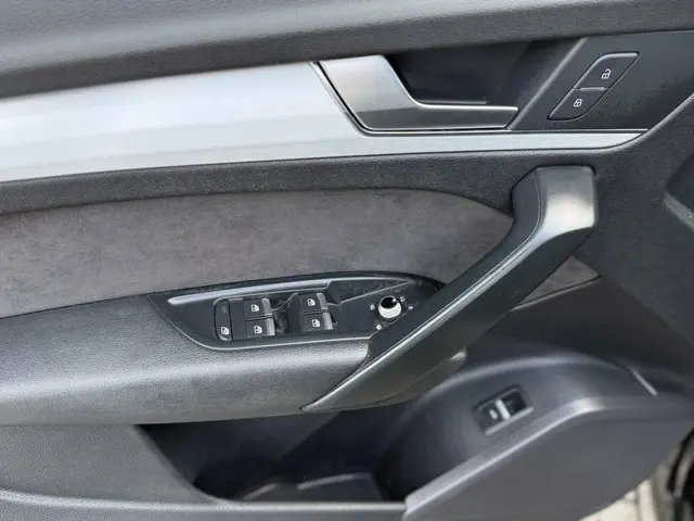 Audi Q5 2.0 TDI quattro Sport S-Line 2017 Diesel 16
