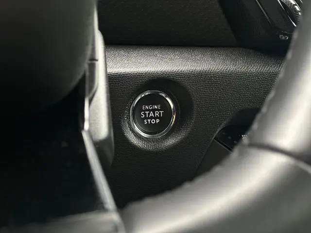 Citroën ë-C4 Feel Pack 50 kWh 2022 Elektrisch 18