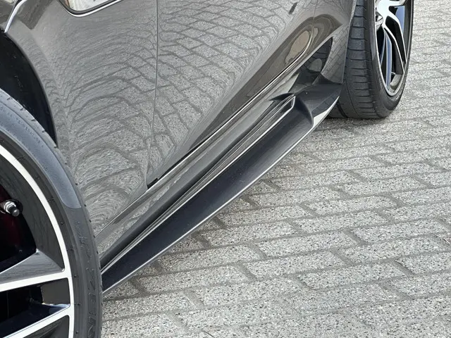 Jaguar F-Type P300 RWD R-Dynamic 2020 Benzine 29