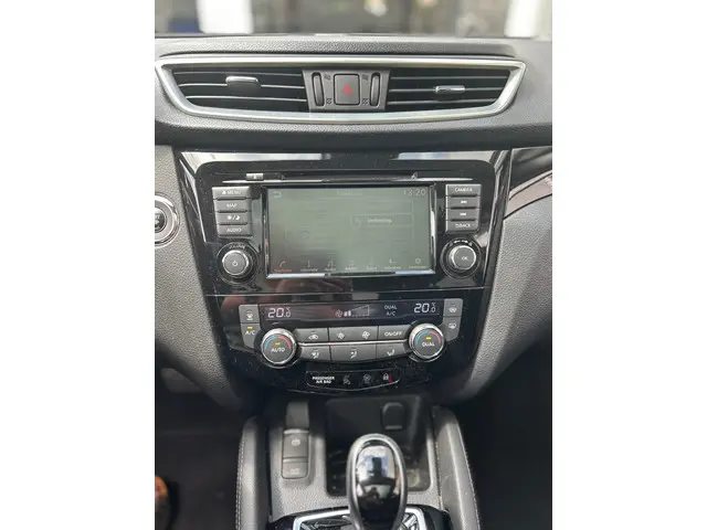 Nissan QASHQAI 1.3 DIG-T Business Edition 2020 Benzine 6