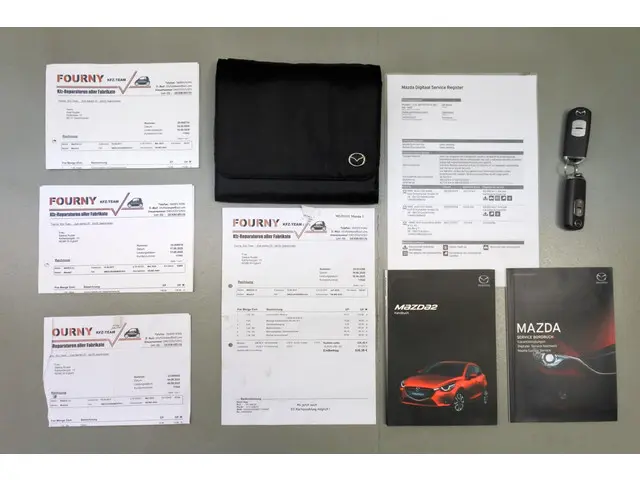 Mazda 2 1.5 90pk Sports-line 2017 Benzine 4