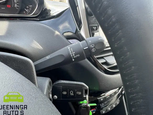 Peugeot 208 1.6 VTi Allure | Navi | Clima | Cruise 2012 Benzine 11