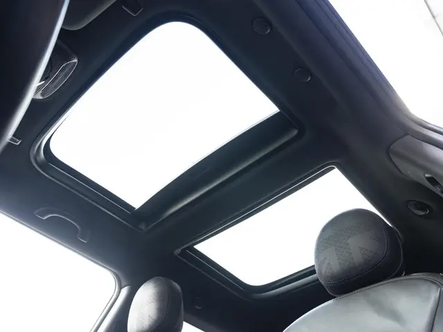 MINI 3-Deurs John Cooper Works 2022 Benzine 36