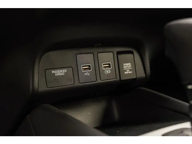 Honda Jazz 1.5i e:HEV ADVANCE 2024 Hybride Benzine 36