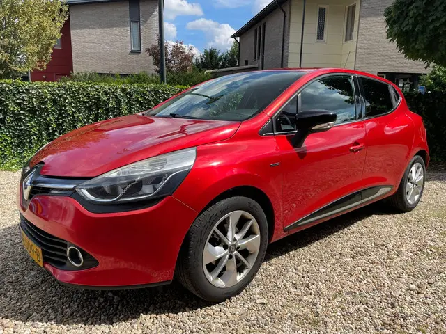 Renault Clio 0.9 TCe Eco2 Limited 2016 Benzine