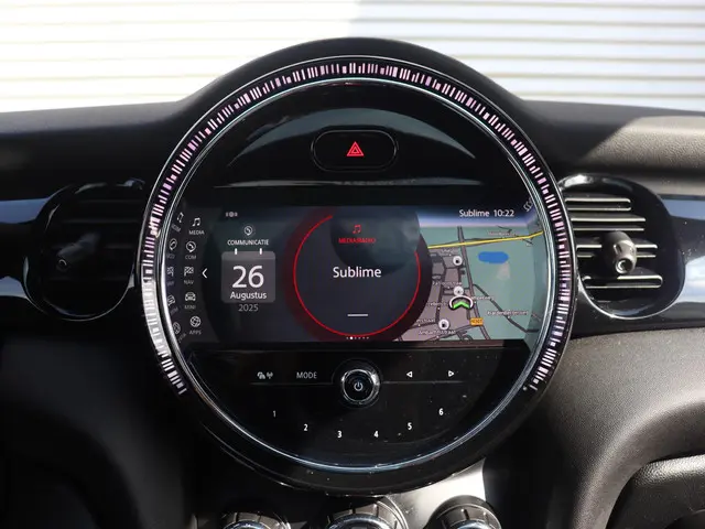 MINI 3-Deurs Cooper 2022 Benzine 28