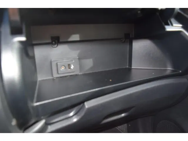 Nissan Note 1.2 DIG-S Tekna 2015 Benzine 20