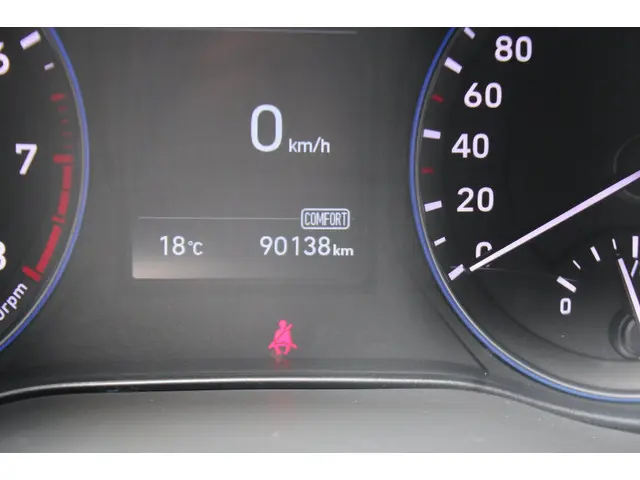 Hyundai Kona 1.6 T-GDI Essence 2018 Benzine 18