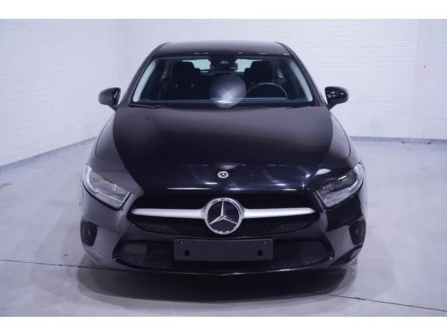 Mercedes-Benz A-Klasse 180d Design 2021 Diesel 7