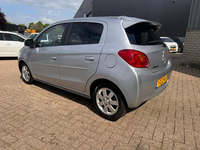 Mitsubishi Space Star 1.0 Bright NAP / AIRCO 2015 Benzine 4