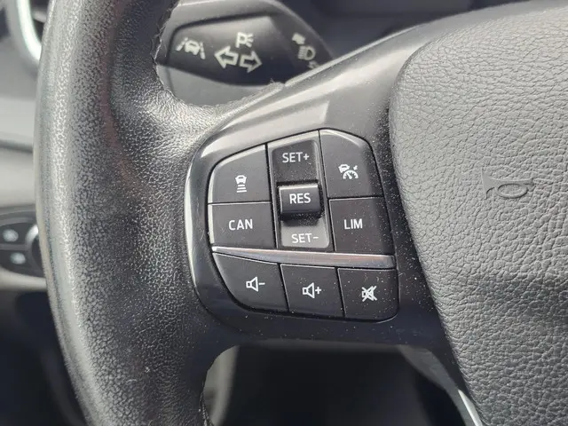 Ford Transit 350 2.0 TDCI L3H3 Limited 2020 Diesel 11