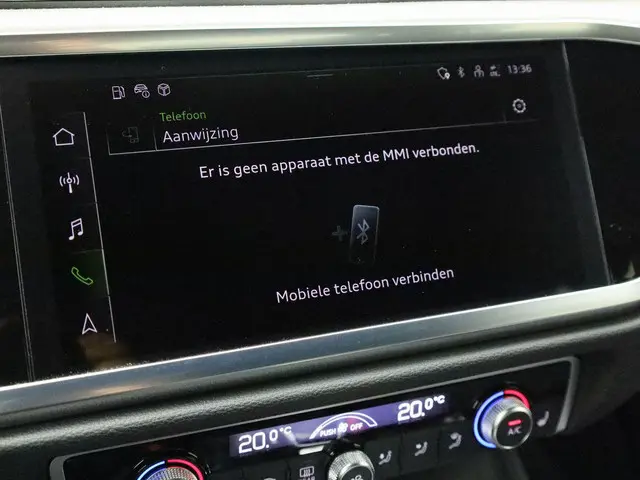 Audi Q3 35 TFSI/150PK S Line 2024 Benzine 36