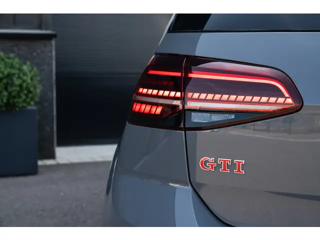 Volkswagen Golf 2.0 TSI GTI TCR 2019 Benzine 29
