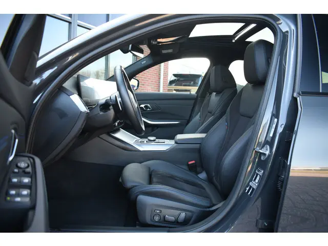 BMW 3 Serie Touring 320d M-Sport 2024 Diesel 55