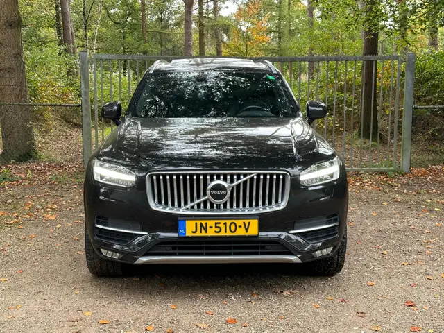 Volvo XC90 2