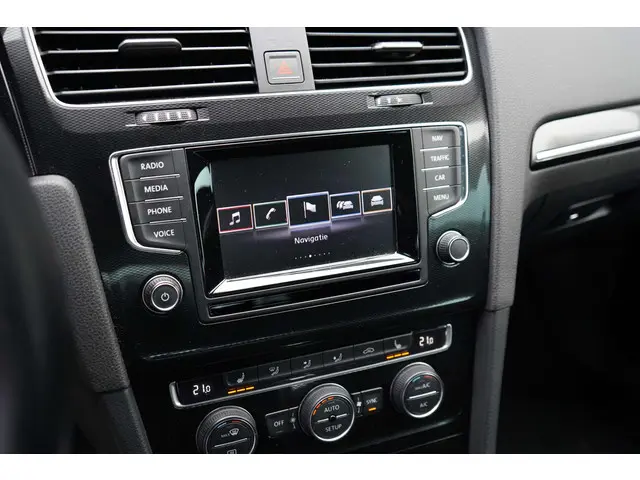 Volkswagen Golf 2.0 TSI GTI Performance 2014 Benzine 23