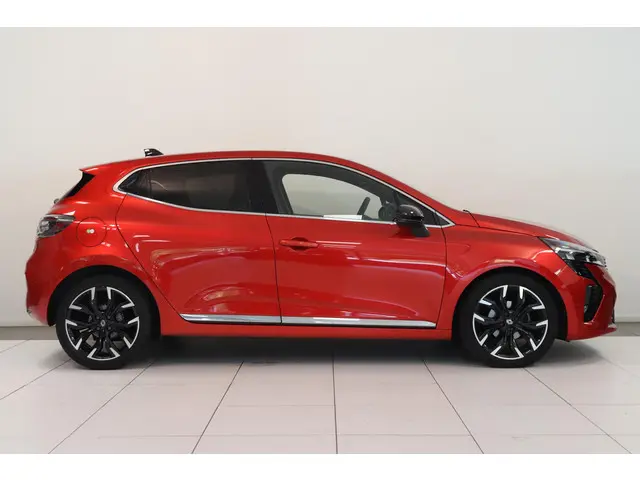 Renault Clio 1.0 TCe 90 GPF techno 2024 Benzine 14