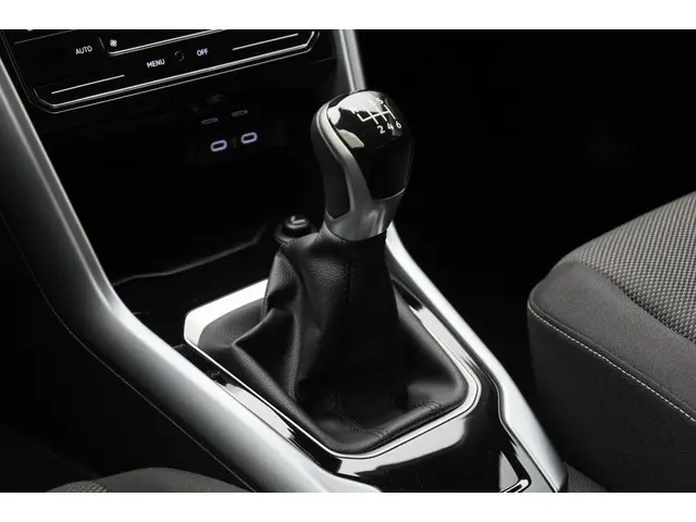 Volkswagen T-Roc 1.0TSI/116PK Life 2025 Benzine 34