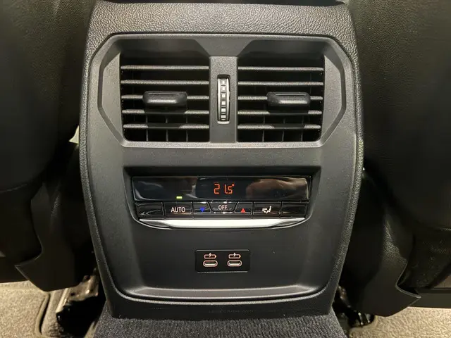 BMW 3 Serie Touring 320e 2022 Hybride Benzine 23