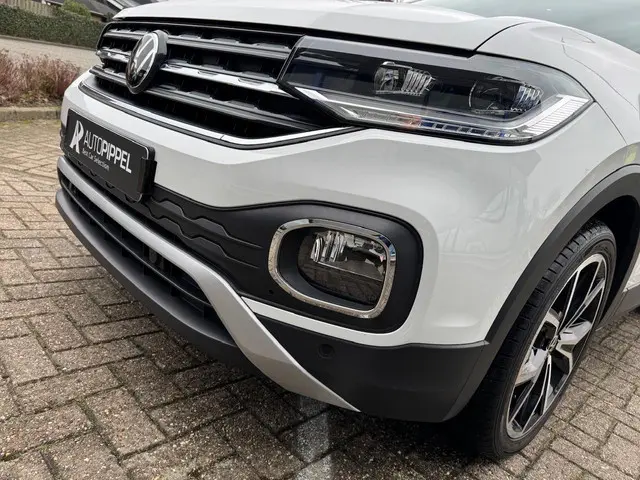 Volkswagen T-Cross 3