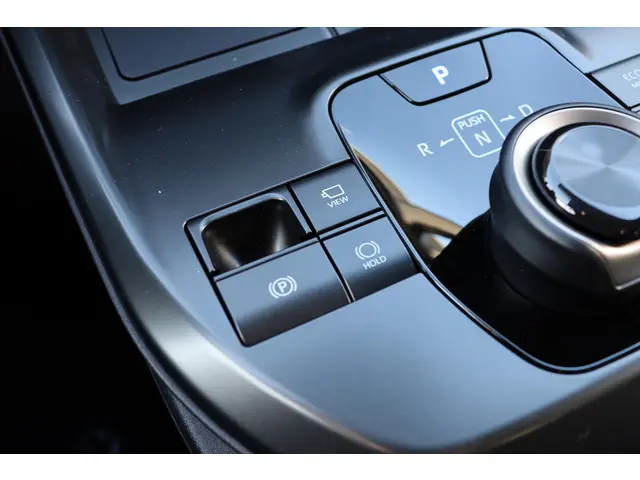 Toyota bZ4X Dynamic 73,1 kWh, 360 camera, 2026 Elektrisch 25