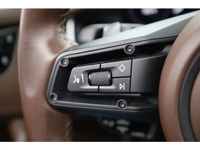 Porsche 911 Targa 4S 3.0 Orgi. NL 2020 Benzine 15