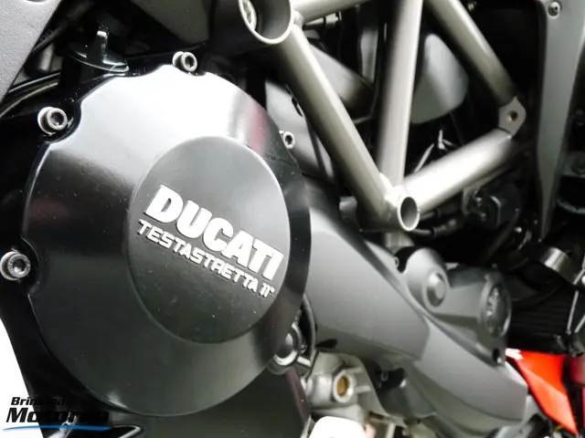 Ducati Multistrada 1200 S Touring 2013 Benzine 33