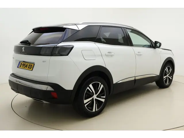 Peugeot 3008 1.2 Hybrid GT 2024 Hybride Benzine 2