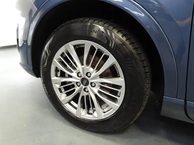 Ford Kuga 2.5 PHEV Plug-In Vignale 2022 Hybride Benzine 45