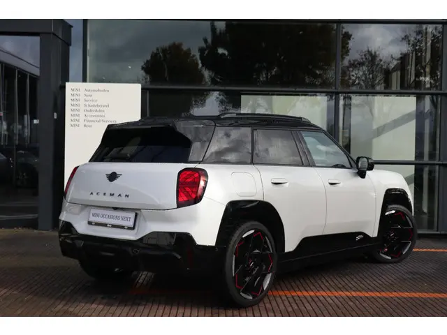 MINI Aceman E 2025 Elektrisch 8