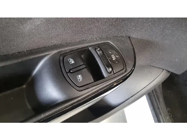 Opel Corsa 1.0 Turbo Business+ 2018 Benzine 15