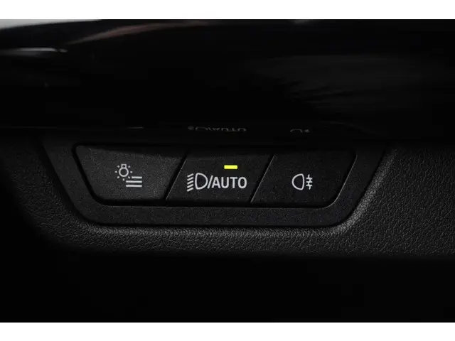 BMW X1 xDrive23i 2025 Benzine 37