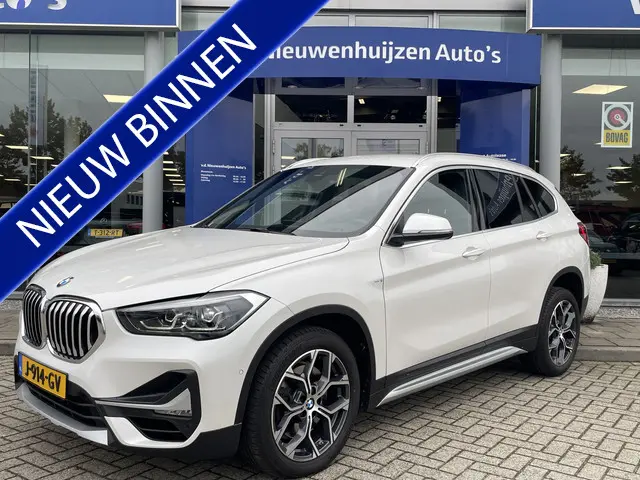 BMW X1 sDrive20i High Executive 2020 Benzine