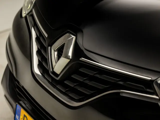 Renault Kadjar 1.2 TCe Sport 2016 Benzine 28