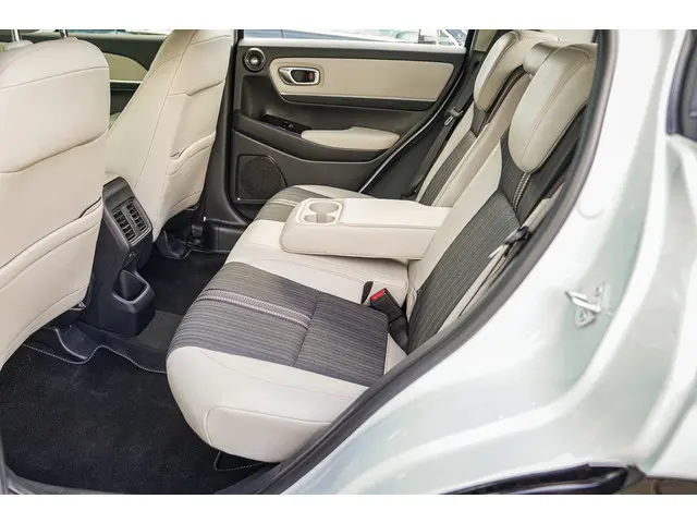 Honda HR-V 1.5i e:HEV ADVANCE STYLE 2024 Hybride Benzine 27