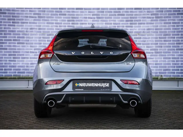 Volvo V40 T3 Polar+ Sport 2020 Benzine 9