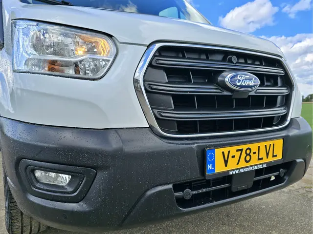 Ford Transit 350 2.0 TDCI L2 H2 2021 Diesel 10
